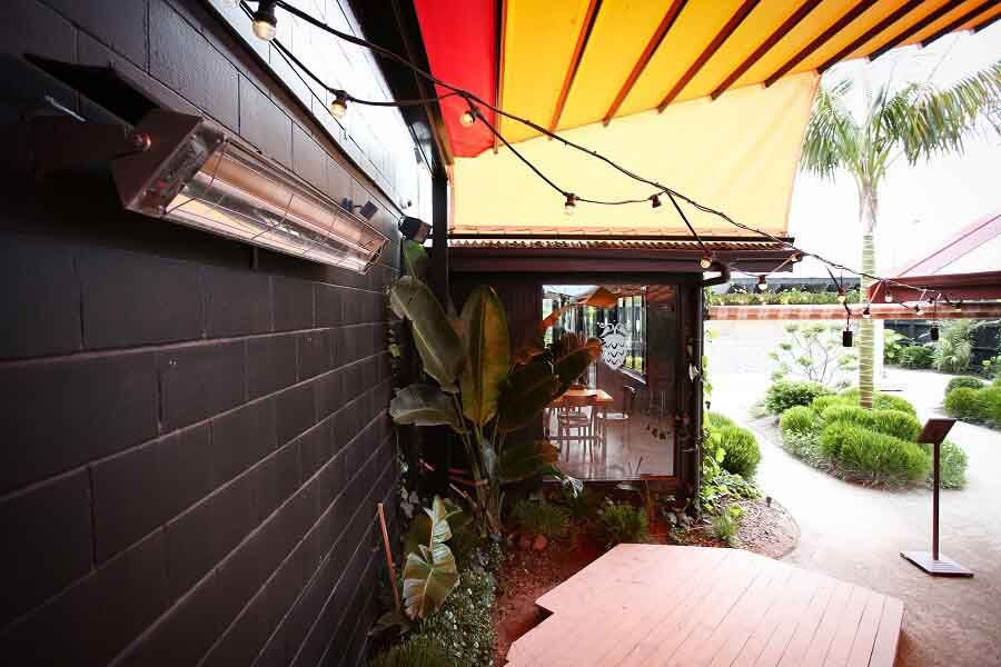 How Do Infrared Heaters Work? [Infographic]